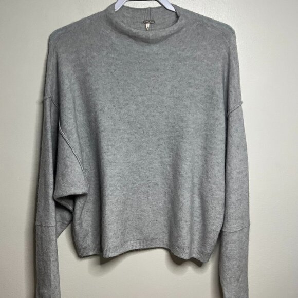 Free People Sweaters - Free People Sweater Women's Gray color Size SP